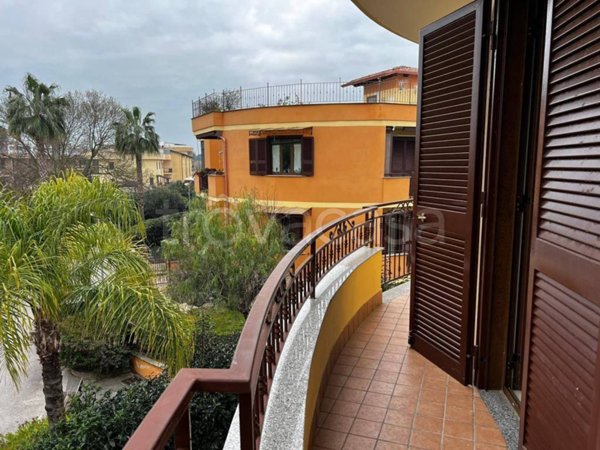 appartamento in vendita a Giugliano in Campania in zona Varcaturo