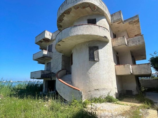 casa indipendente in vendita a Giugliano in Campania