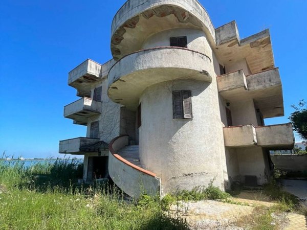 casa indipendente in vendita a Giugliano in Campania