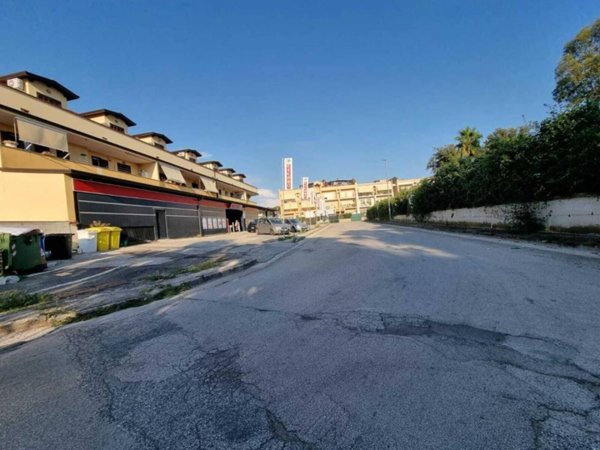 appartamento in vendita a Giugliano in Campania in zona Varcaturo