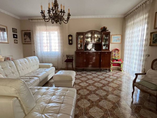appartamento in vendita a Giugliano in Campania