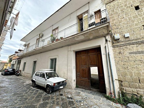 appartamento in vendita a Giugliano in Campania