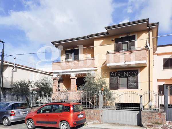 casa indipendente in vendita a Giugliano in Campania in zona Lago Patria