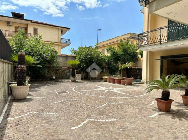 appartamento in vendita a Giugliano in Campania