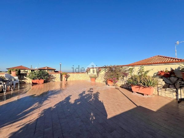 appartamento in vendita a Giugliano in Campania in zona Licola