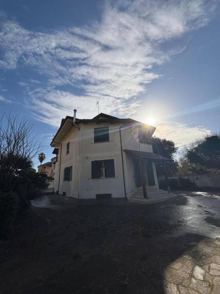 casa indipendente in vendita a Giugliano in Campania