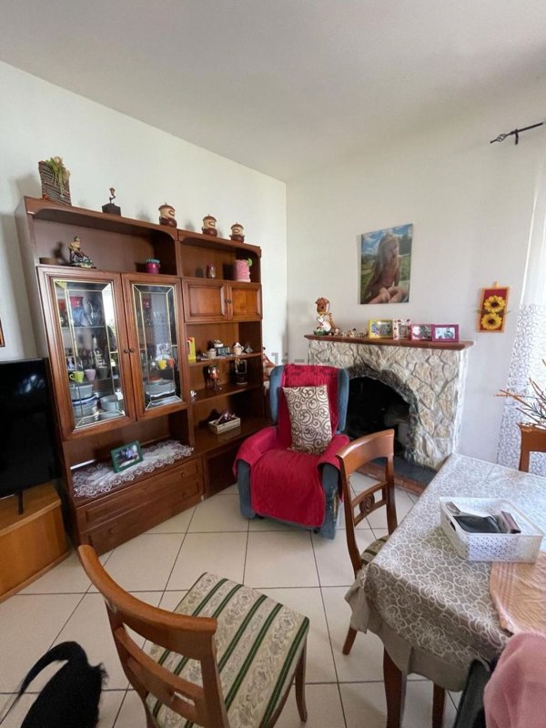 appartamento in vendita a Giugliano in Campania in zona Lago Patria