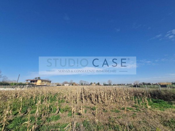 terreno agricolo in vendita a Giugliano in Campania in zona Licola