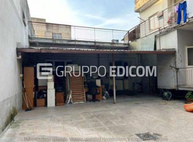 negozio in vendita a Giugliano in Campania