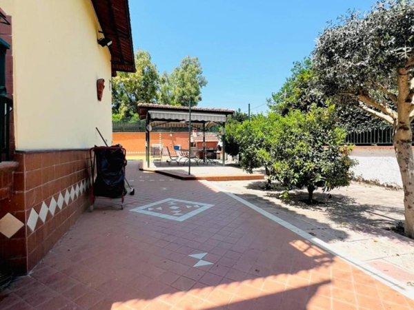 appartamento in vendita a Giugliano in Campania in zona Lago Patria