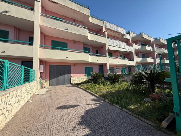 casa indipendente in vendita a Giugliano in Campania