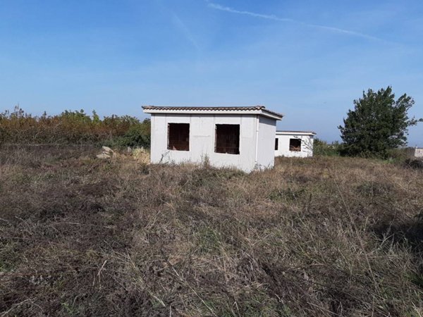 casale in vendita a Giugliano in Campania in zona Varcaturo