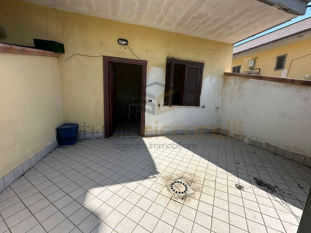 appartamento in vendita a Giugliano in Campania in zona Varcaturo