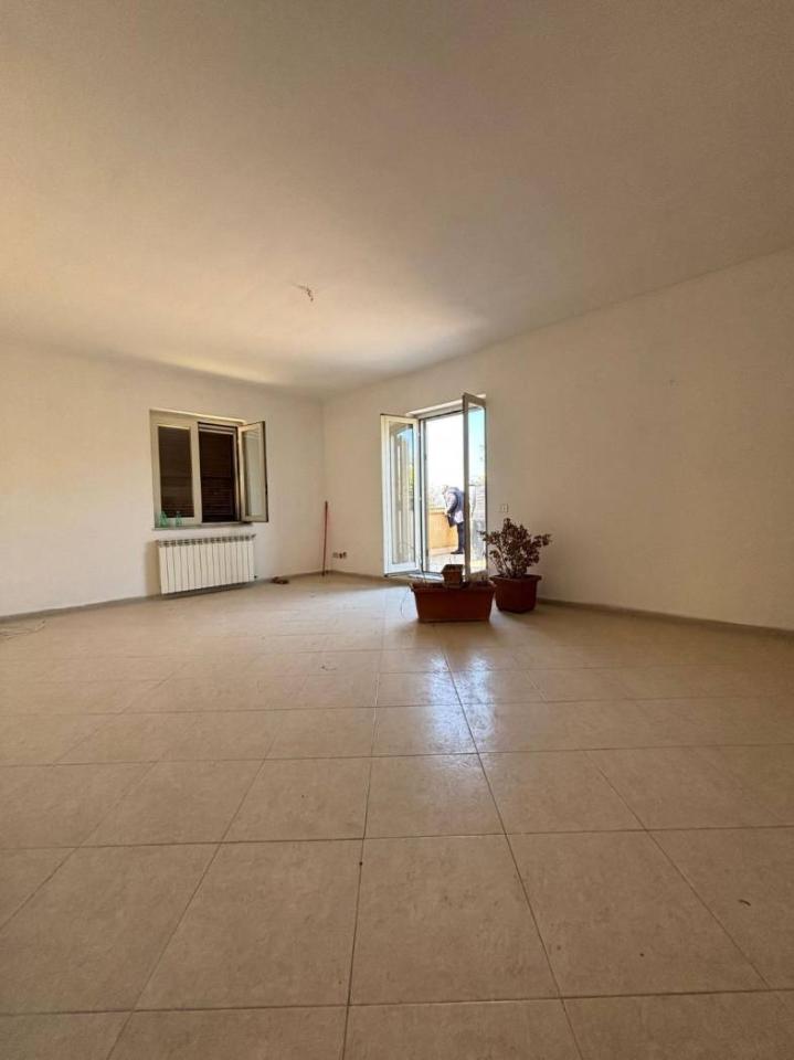appartamento in vendita a Giugliano in Campania in zona Varcaturo
