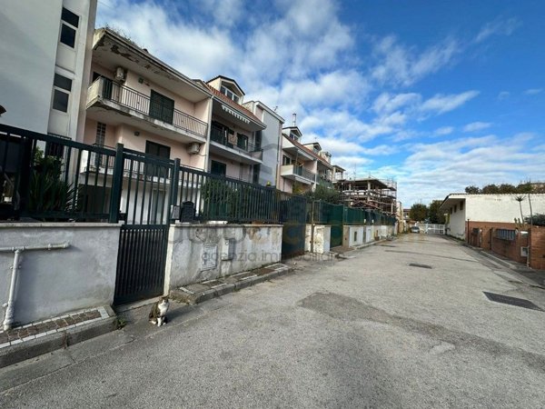 casa indipendente in vendita a Giugliano in Campania