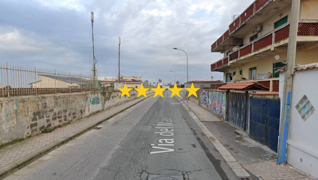 appartamento in vendita a Giugliano in Campania in zona Licola