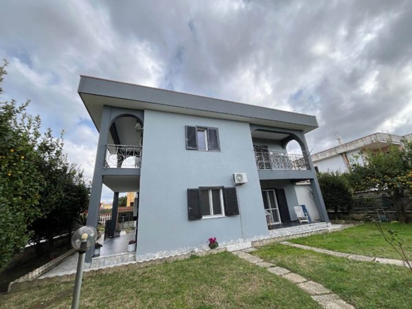 appartamento in vendita a Giugliano in Campania in zona Lago Patria