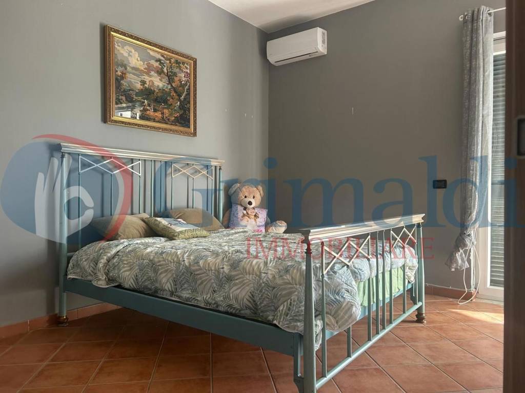 casa indipendente in vendita a Giugliano in Campania in zona Varcaturo