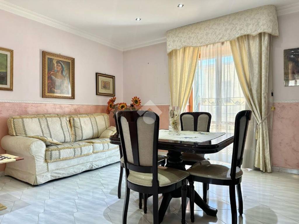 appartamento in vendita a Giugliano in Campania