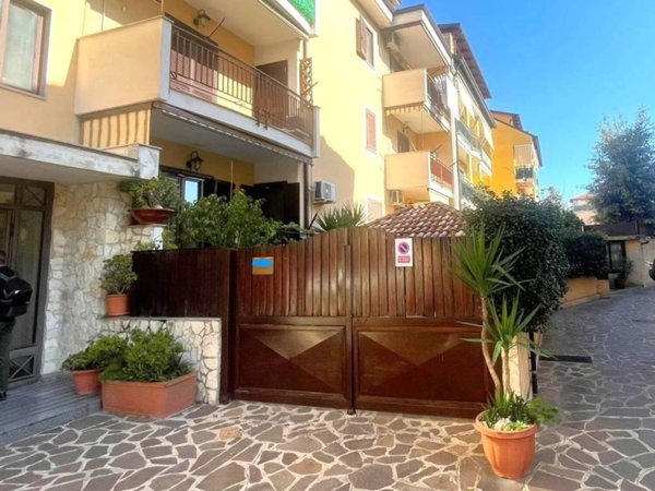 appartamento in vendita a Giugliano in Campania