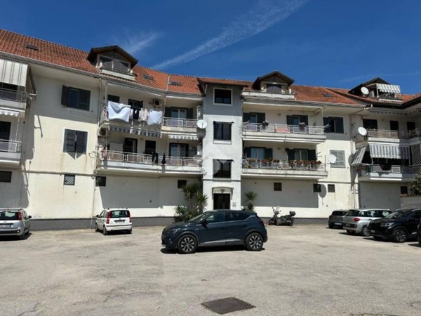 appartamento in vendita a Giugliano in Campania