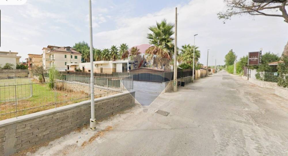 appartamento in vendita a Giugliano in Campania in zona Varcaturo