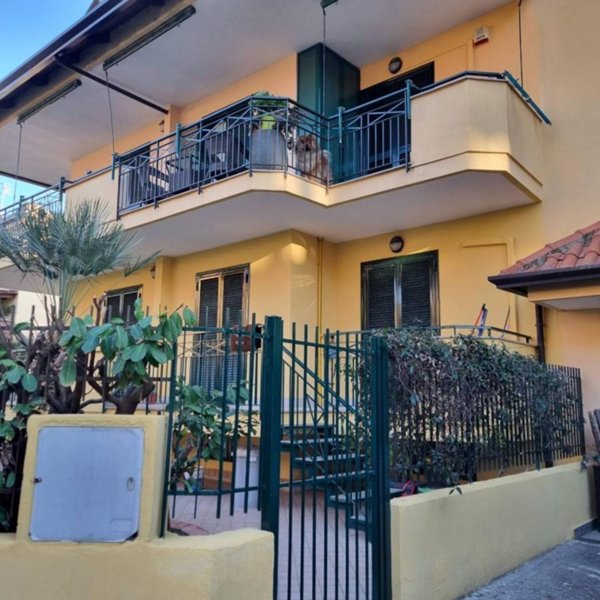 appartamento in vendita a Giugliano in Campania