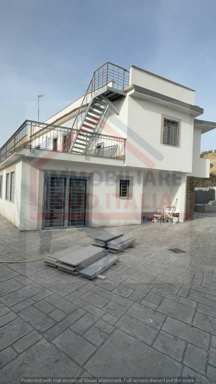 casa indipendente in vendita a Giugliano in Campania in zona Lago Patria