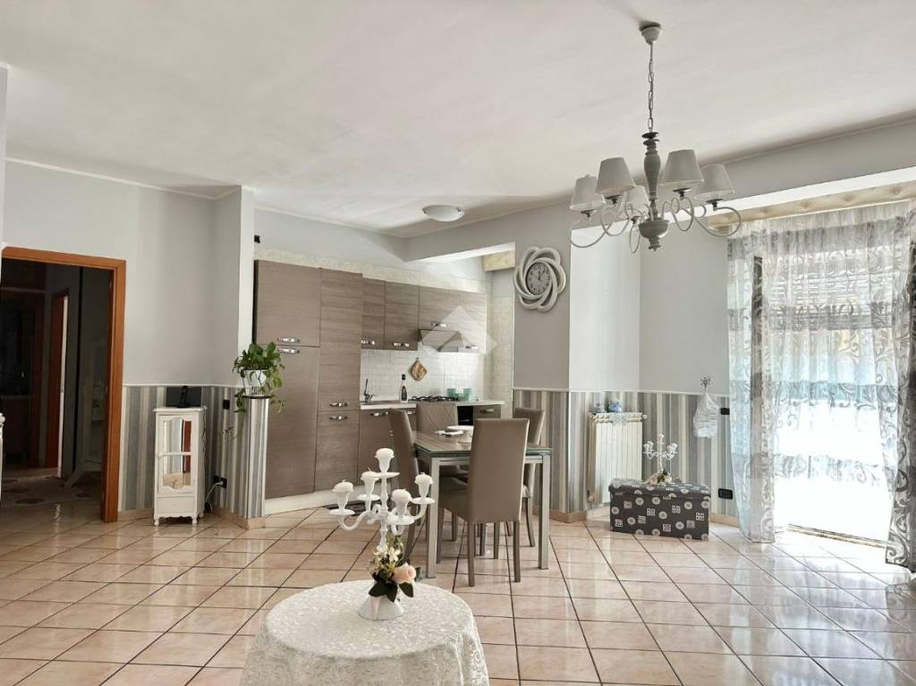 appartamento in vendita a Giugliano in Campania