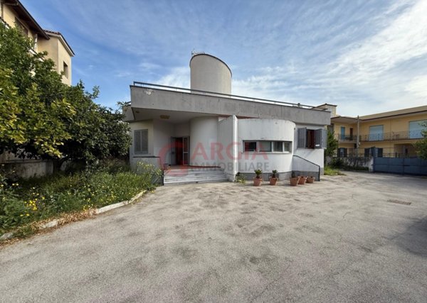 casa indipendente in vendita a Giugliano in Campania