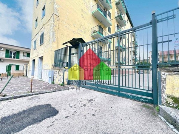 appartamento in vendita a Giugliano in Campania