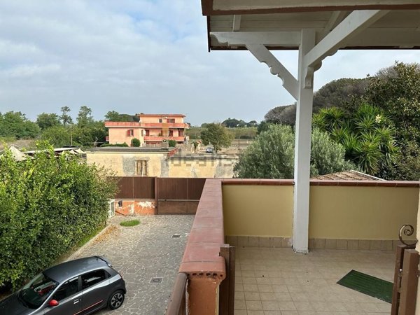 appartamento in vendita a Giugliano in Campania in zona Varcaturo