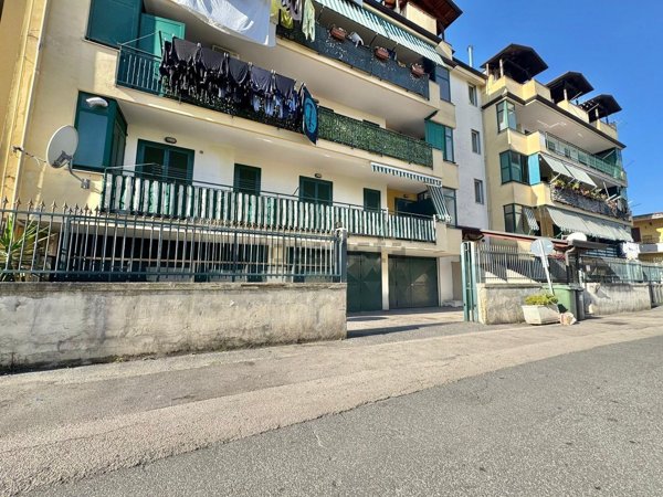 appartamento in vendita a Giugliano in Campania
