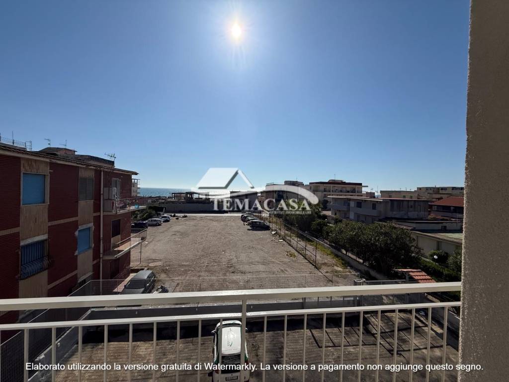 appartamento in vendita a Giugliano in Campania in zona Licola