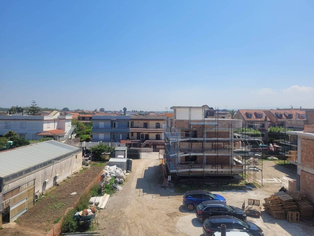 appartamento in vendita a Giugliano in Campania in zona Varcaturo