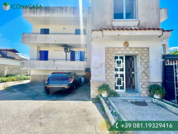 appartamento in vendita a Giugliano in Campania in zona Varcaturo