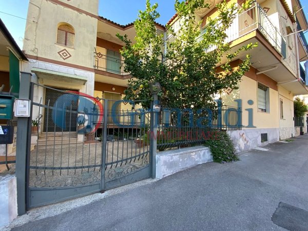 appartamento in vendita a Giugliano in Campania