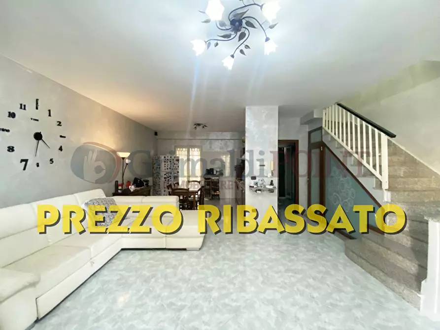 casa indipendente in vendita a Giugliano in Campania