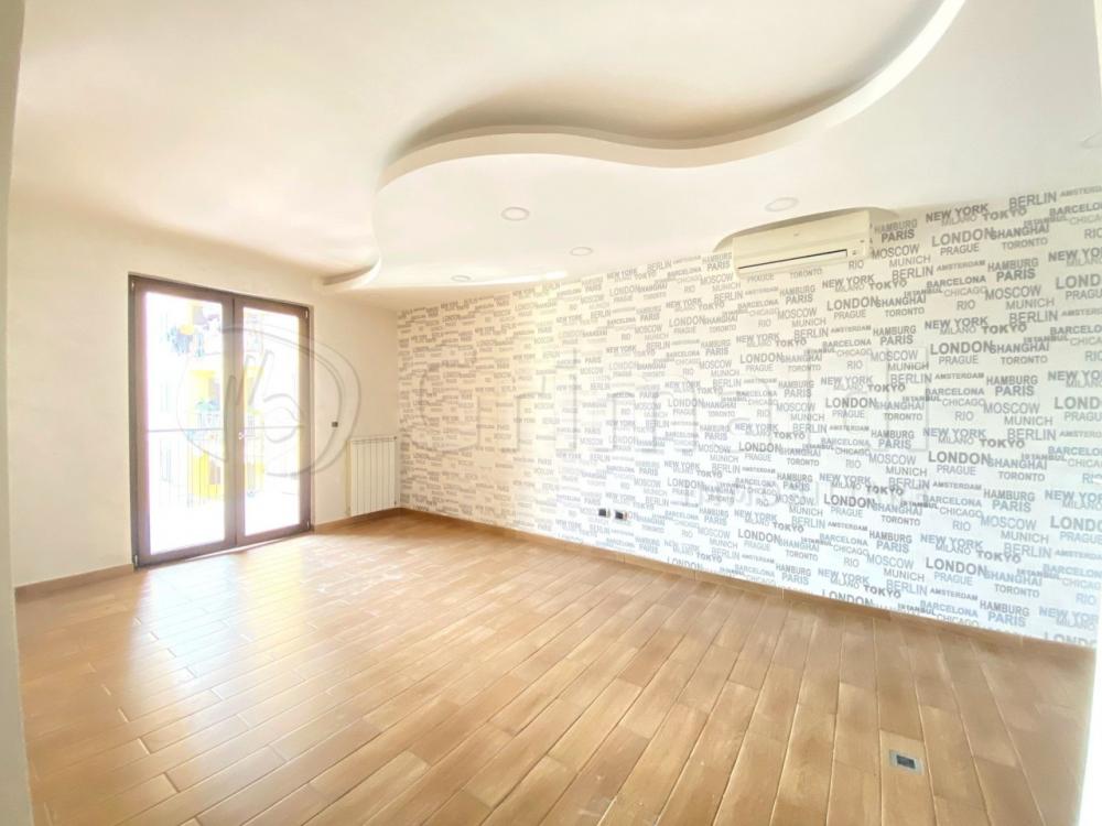 appartamento in vendita a Giugliano in Campania