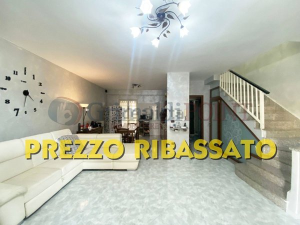 casa indipendente in vendita a Giugliano in Campania