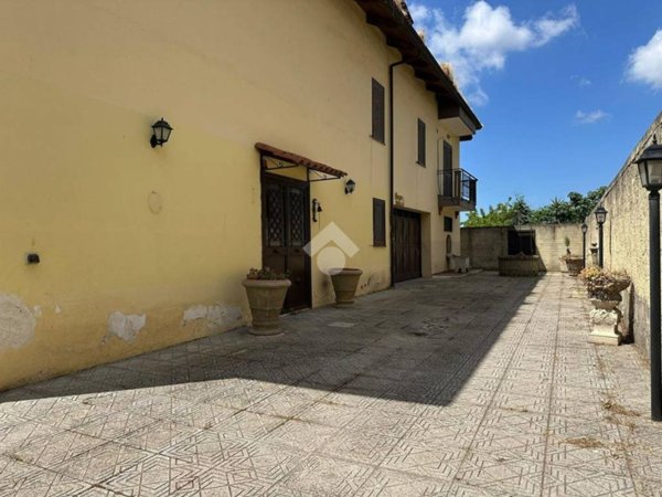 casa indipendente in vendita a Giugliano in Campania in zona Casacelle