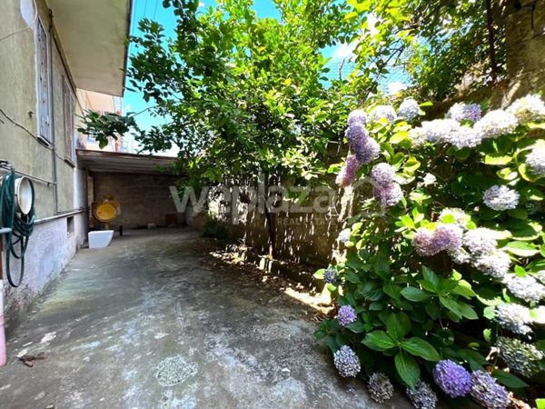 casa indipendente in vendita a Giugliano in Campania
