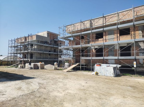 appartamento in vendita a Giugliano in Campania in zona Varcaturo