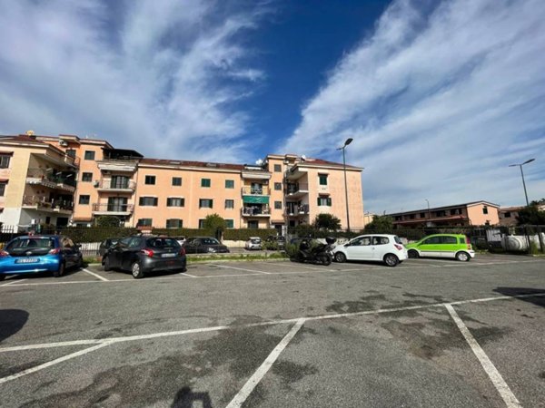 appartamento in vendita a Giugliano in Campania in zona Licola