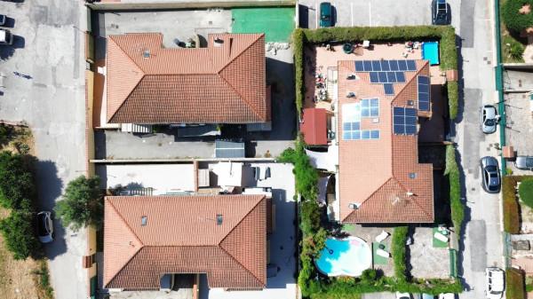 casa indipendente in vendita a Giugliano in Campania in zona Varcaturo