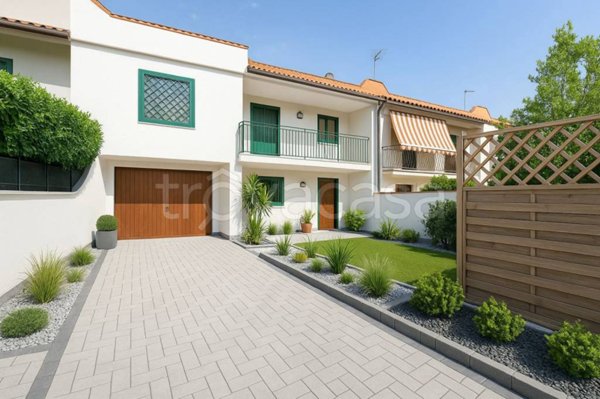 casa indipendente in vendita a Giugliano in Campania in zona Varcaturo