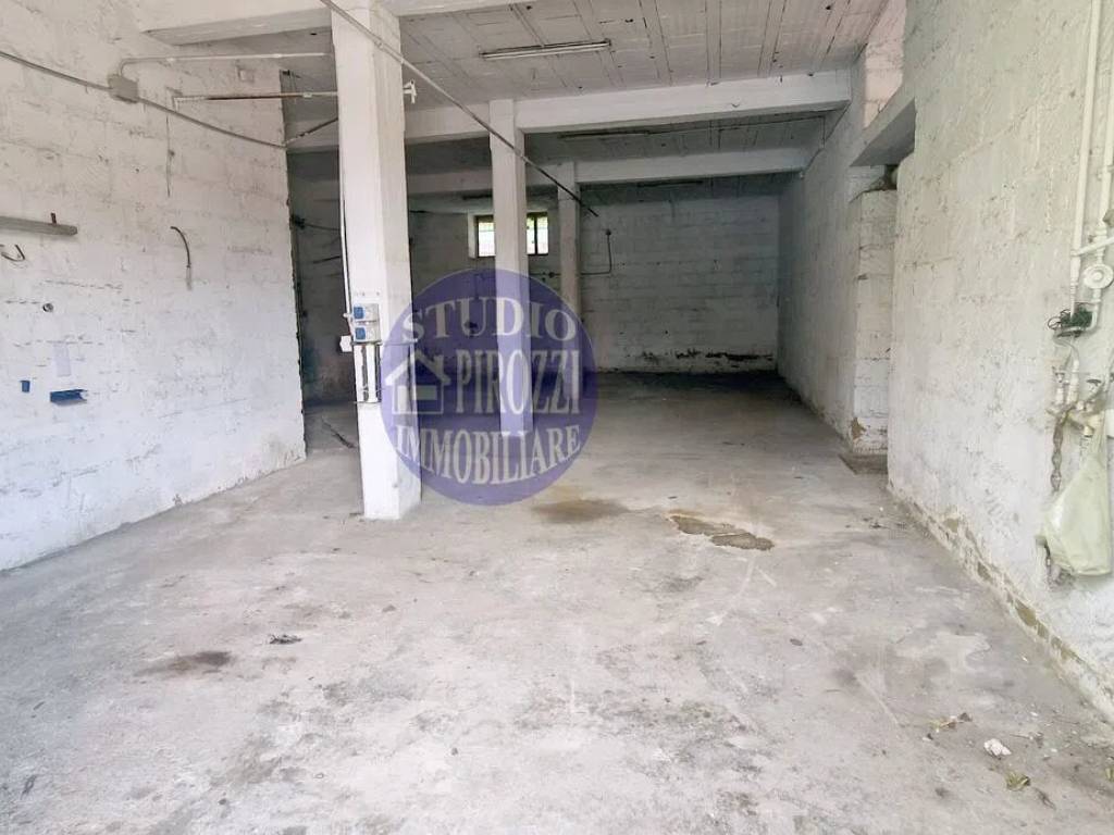 intera palazzina in vendita a Giugliano in Campania in zona Casacelle