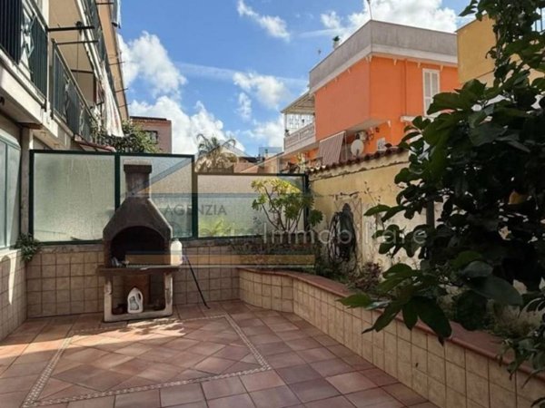 casa indipendente in vendita a Giugliano in Campania