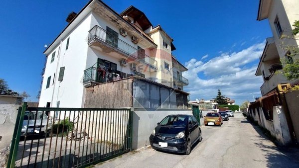 appartamento in vendita a Giugliano in Campania in zona Varcaturo