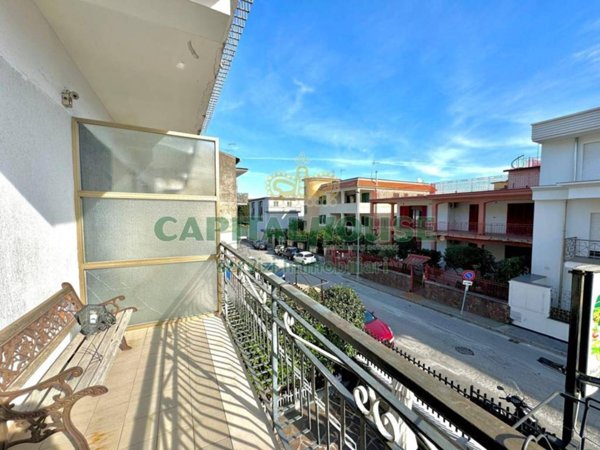 appartamento in vendita a Giugliano in Campania